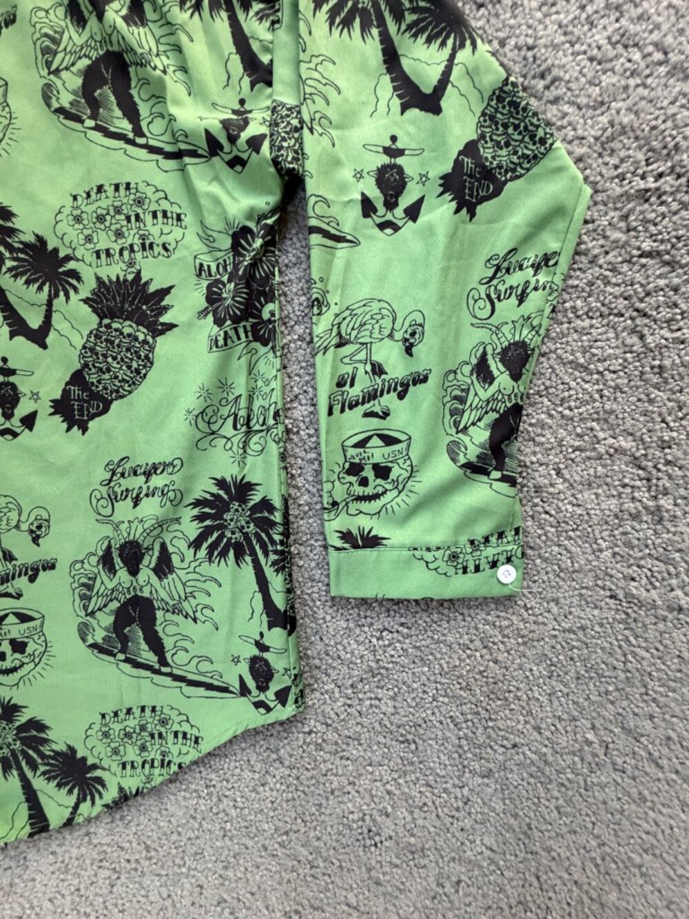 RFAUSNTIY Green Tattoo Print Lucifer Surfing Hawaiian Shirt Sz M 3/4 Sleeve -EUC - Picture 10 of 11